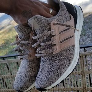 Ultraboost 4.0